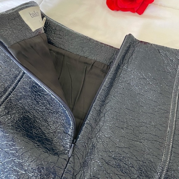 Ba&sh Vera crinkle patent mini skirt NWOT - Picture 12 of 12